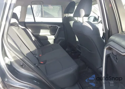 2019 Toyota Rav4 Le z USA, uszkodzony, nr VIN 2T3F1RFV4KC039849